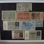 alte Geldscheine im Bilderrahmen