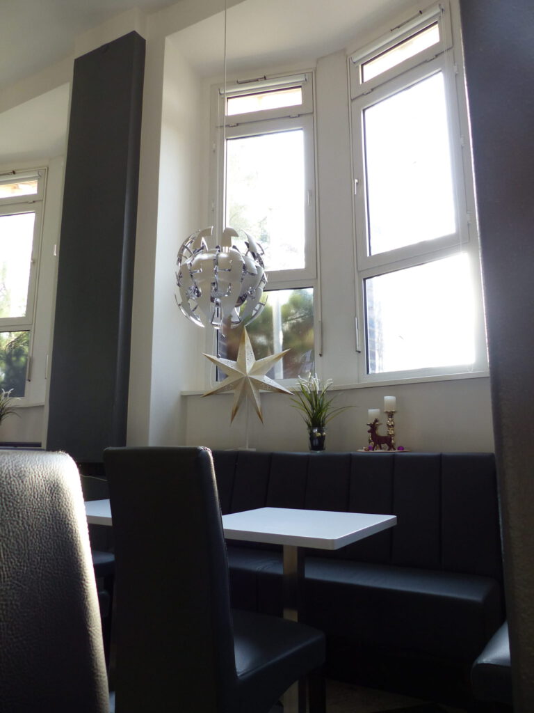 Aula Nische Detail nachher mit konzept-integrierter Nutzung