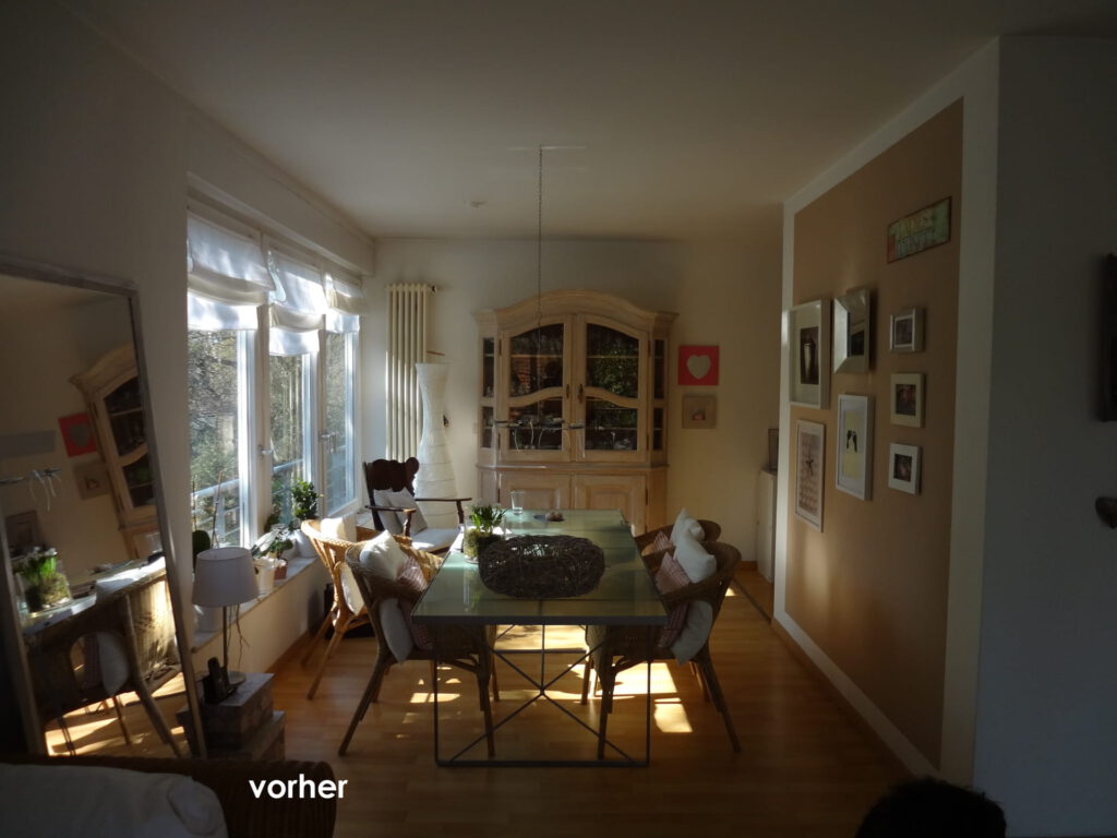 Essbereich komplett vor Umgestaltung mit Bauernschrank