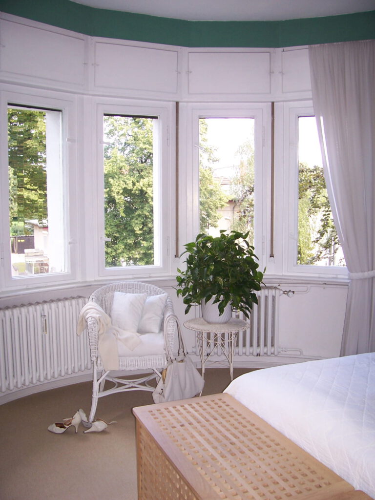 Fenster Erker ohne Vorhaenge