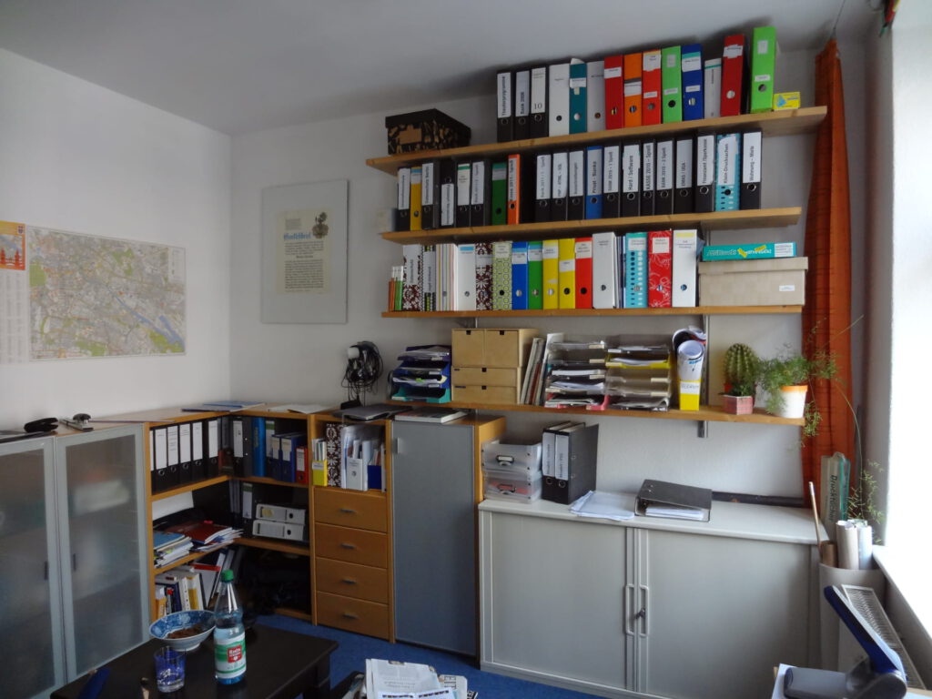 Homeoffice linke Seite vor Umgestaltung